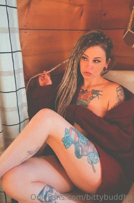 bittybuddha star du porno gratuit img