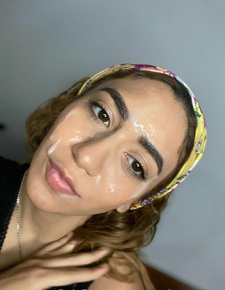 artemiscarmona haut de star du porno des photos