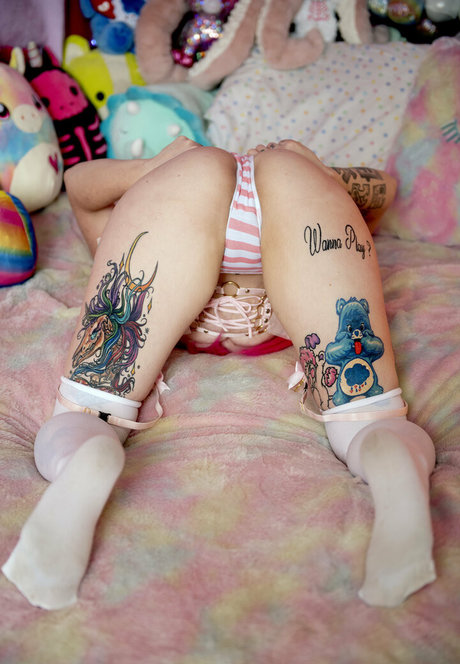 babyghoul 666 star pornographique image