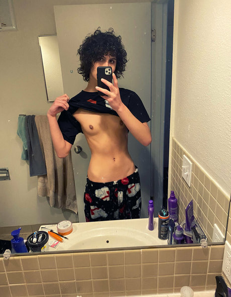 ArabianIliad star érotique photos