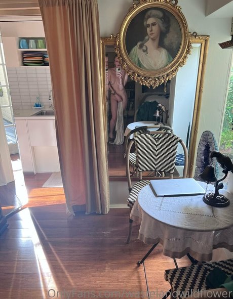 wastelandwildflower modèle de sexe des photos