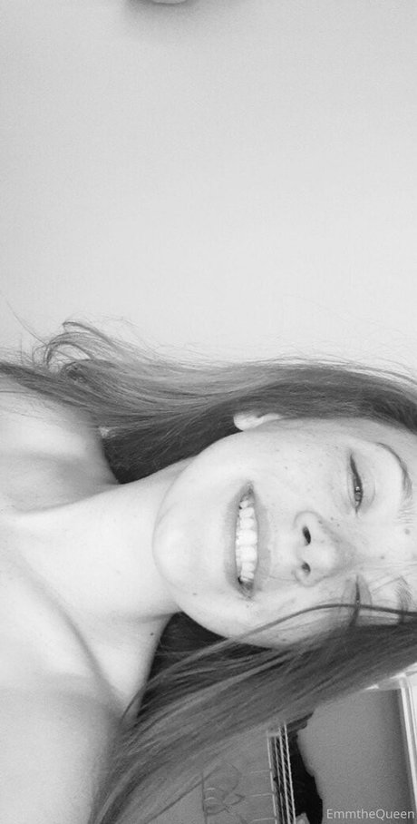 chatte parfaite onlyfans top meilleur img