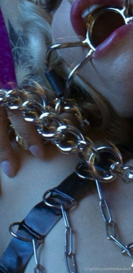 misslovelock haut modèle des photos