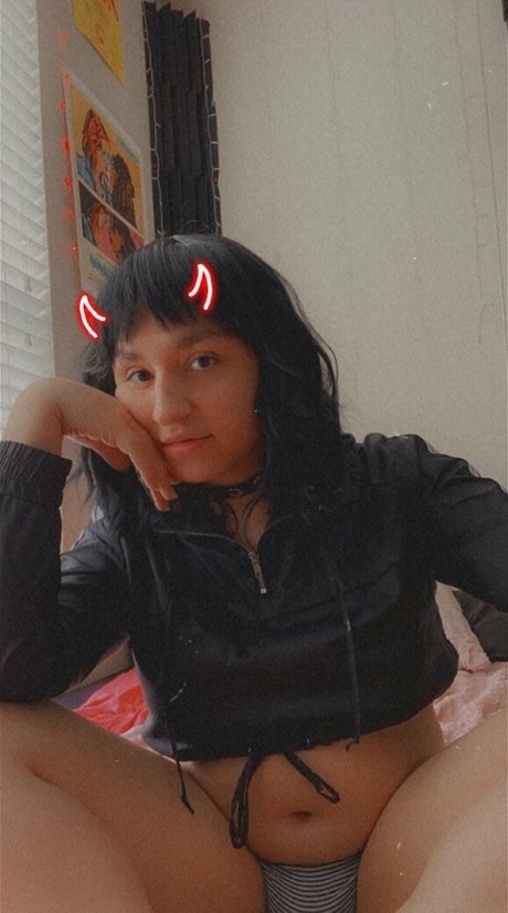 tatouages ​​blonds onlyfans nue en haute qualité archive