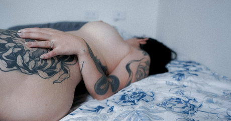 crybabyy19 star du porno érotique archive