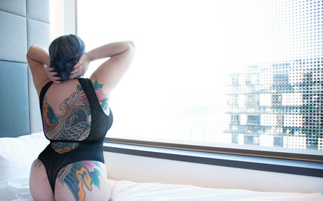 madame cherie haut étoile galerie