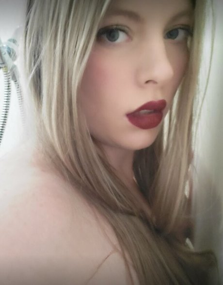 Liz Wispers ASMR étoile gratuite galeries