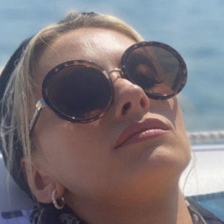 Chloe Chilton jolie étoile archive