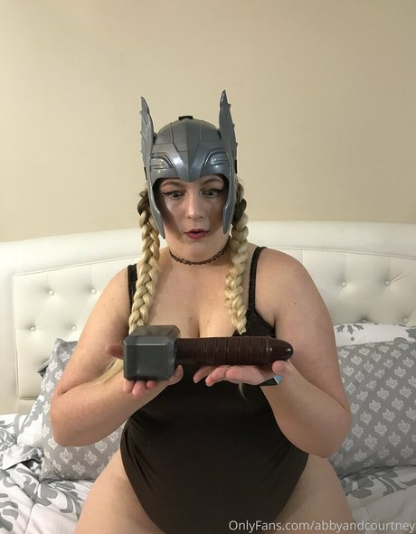 fans asiatiques de findom uniquement xxx haut img