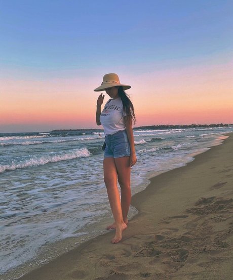 Gulia modèle hd galeries