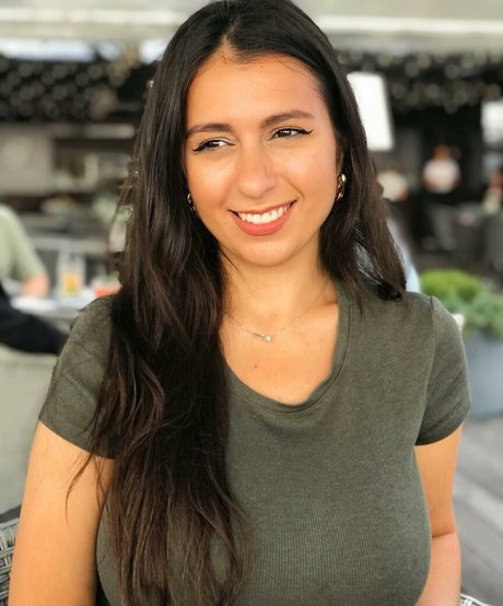 Gulia star du porno en haute qualité archive