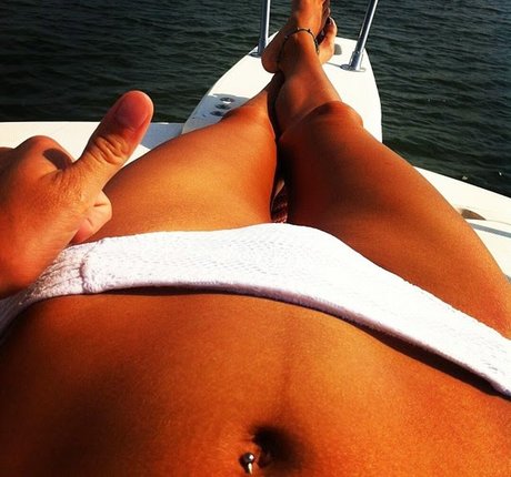 fellation mature uniquementfans assez hd photo