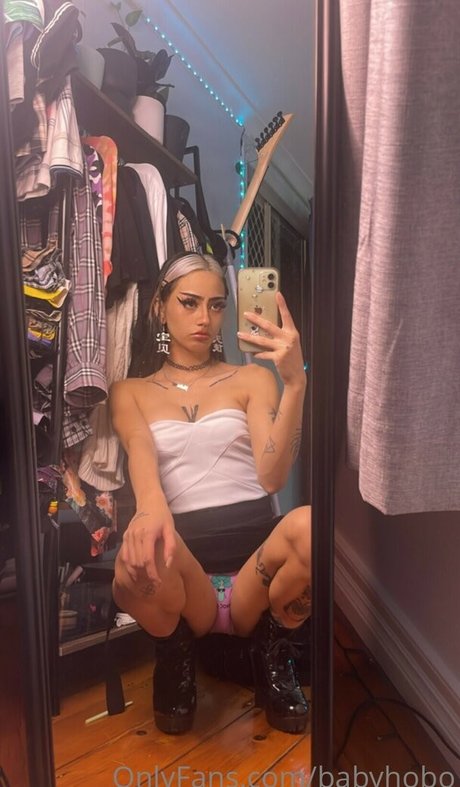 Babyhobo étoile sexy galerie