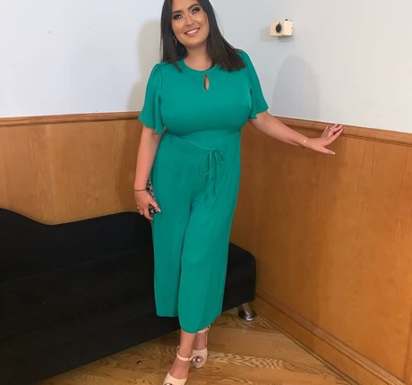 Darci Ormiston modèle de haute qualité img