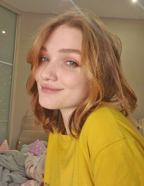 GoodGirlAmelia modèle hd photo