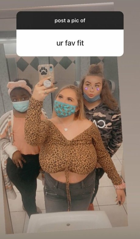 fans de gros seins asiatiques uniquement porno image