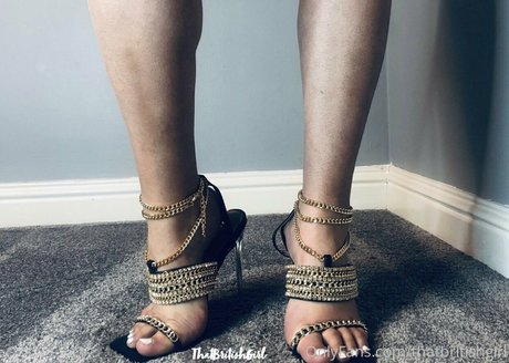 latina épaisse uniquementfans joli img