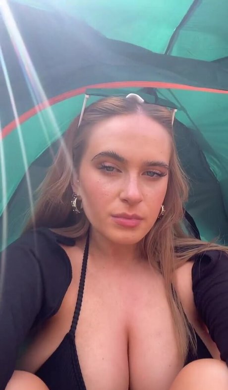 Laura Svensson étoile sympa archive