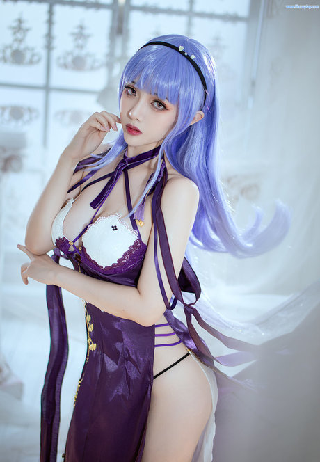 wenwenKira modèle chaud galeries