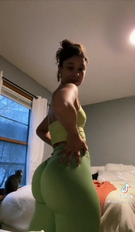 Learmann Twins modèle sexy images