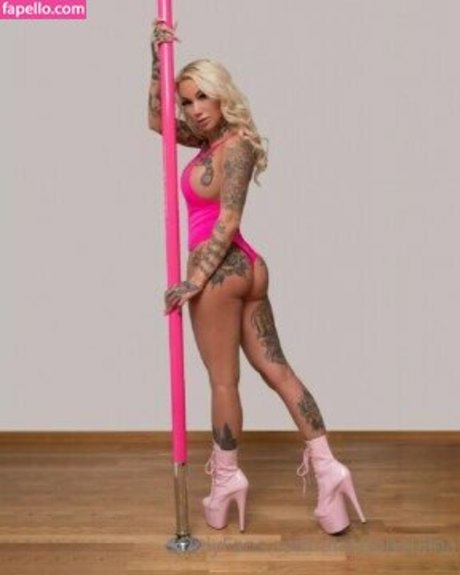 Paulina Alatalo étoile sympa collection