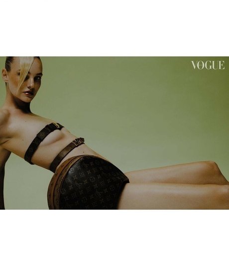 anime babe onlyfans porno hd des photos