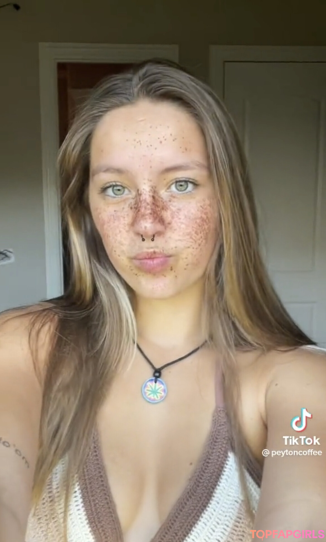 cul roux onlyfans sexy de haute qualité photos