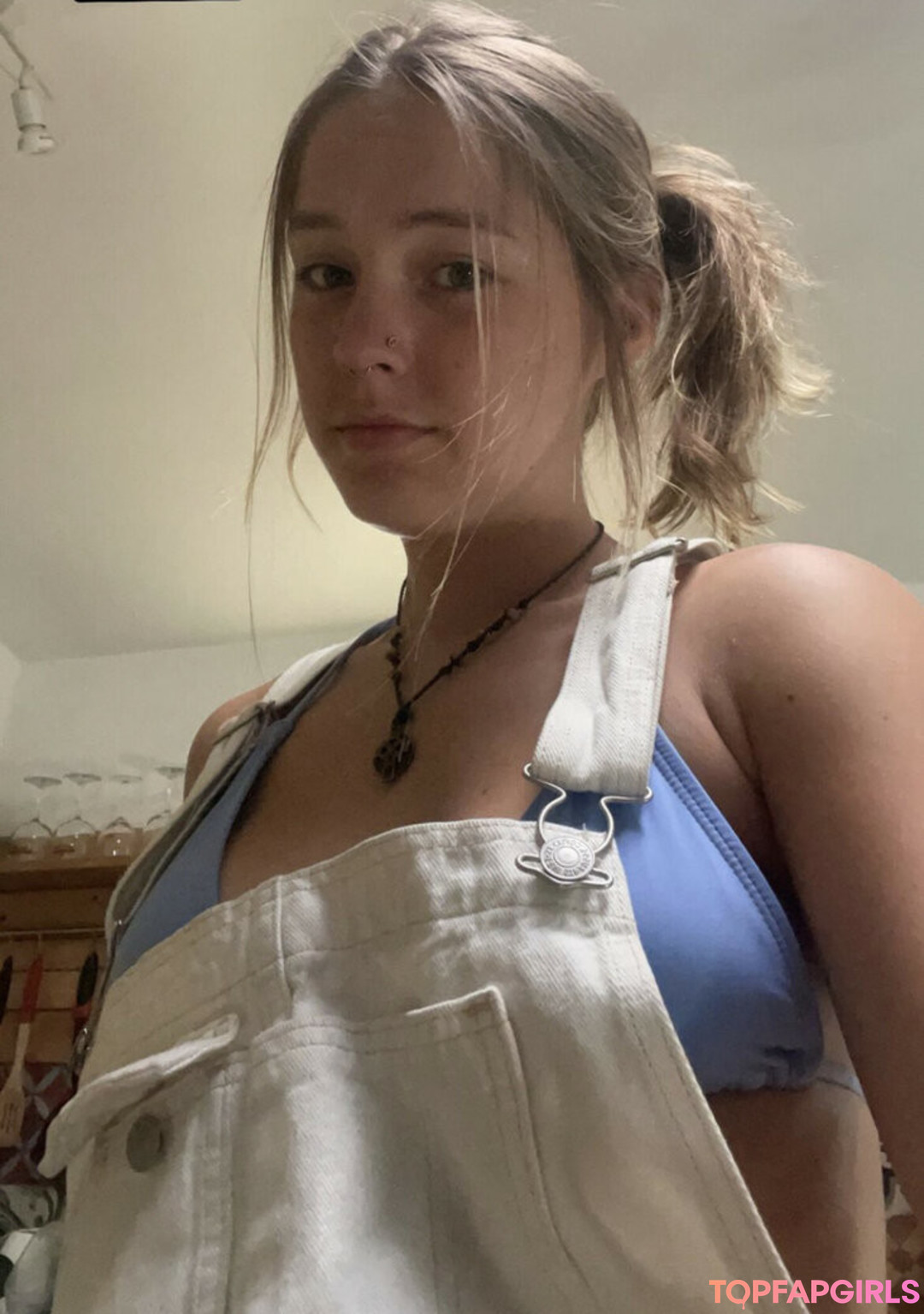 Peyton Coffee modèle des photos