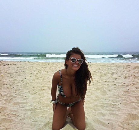 cuisses épaisses onlyfans sexe de haute qualité archive