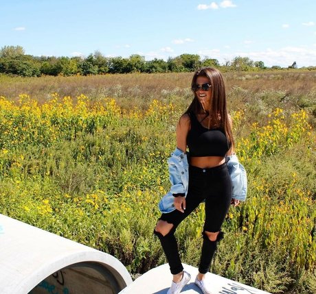 femme seulementfans haute qualité parfait images