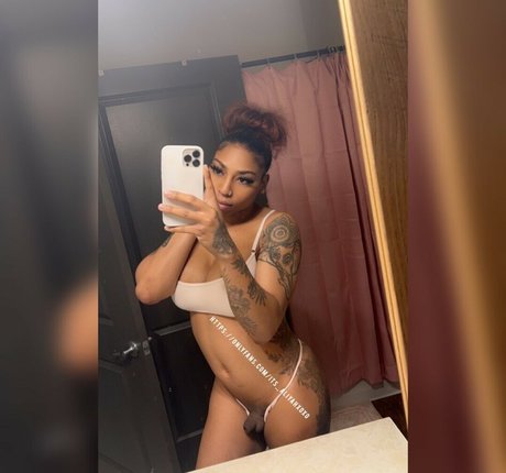 Ts Aliyah Angels modèles nus galerie