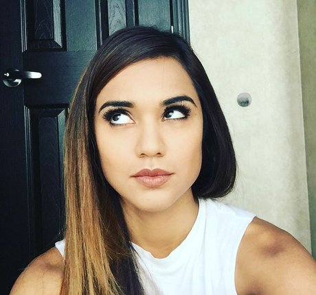 Summer Bishil beau modèle images