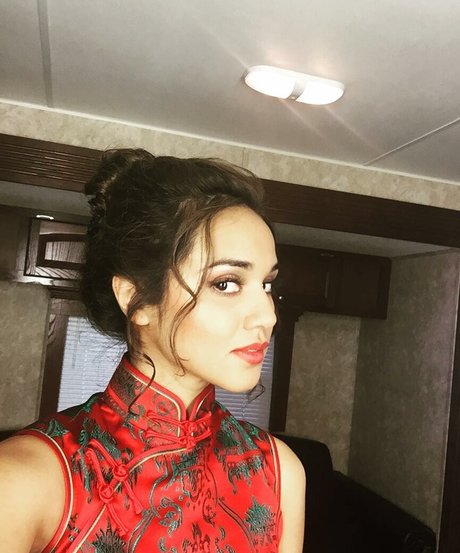 Summer Bishil étoile chaude collection