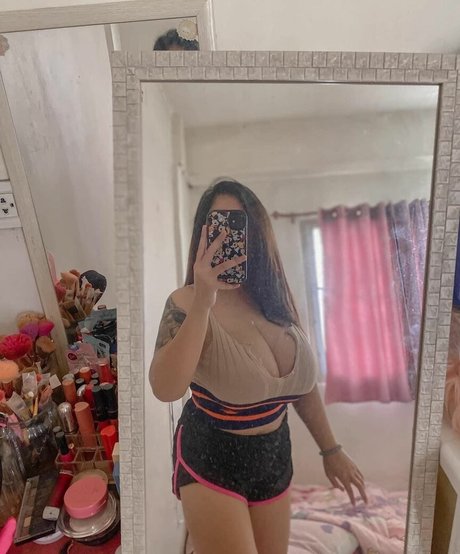 Yes Give actrice images