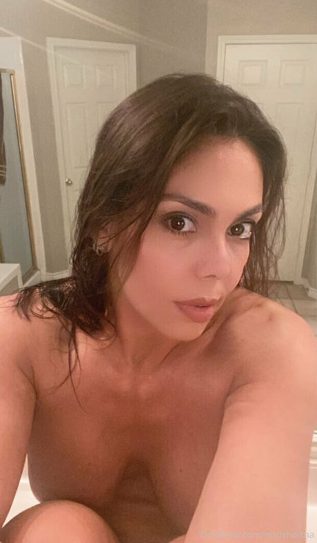 twink nu onlyfans top jolie image