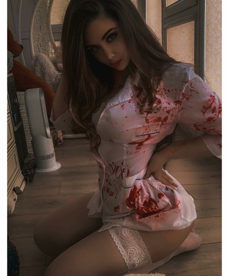 Katerina999cs modèle sexy archive