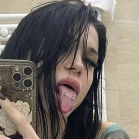 andjelatasheva star du porno de haute qualité image