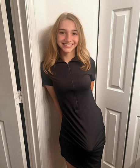 fans de grandes filles uniquement hd nue des photos