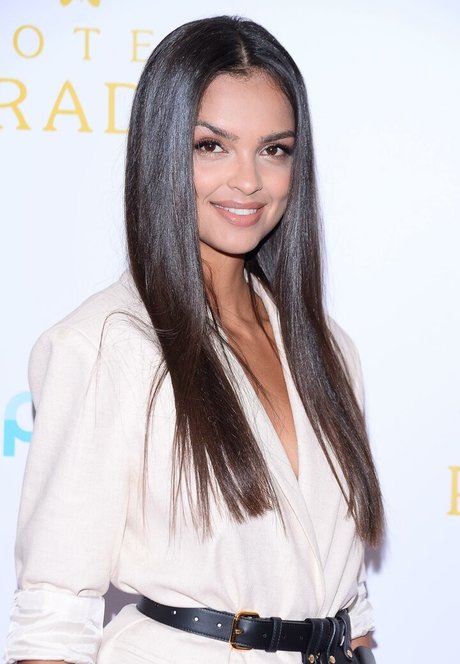 Klaudia El Dursi modèle hd galeries