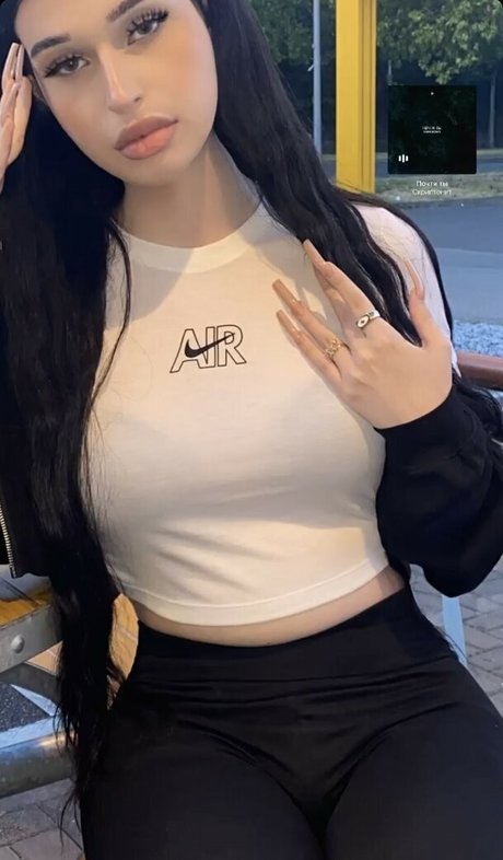 Lu Aaliyah modèle porno img