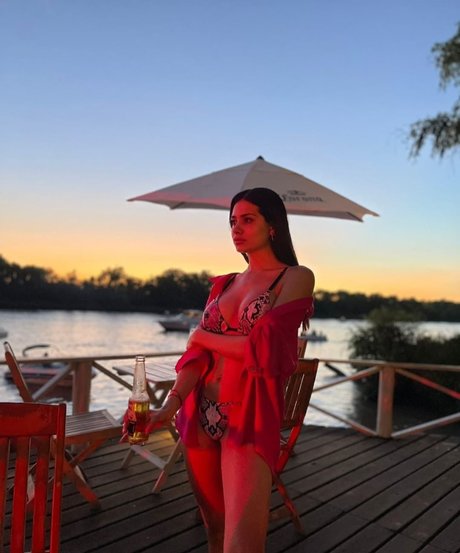 cul brun uniquementfans sexy en haute qualité des photos