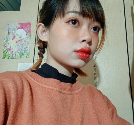 uniforme uniquementfans nu pornographique galerie