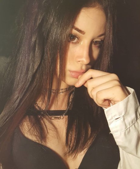 Ivon Gallardo modèle hd archive