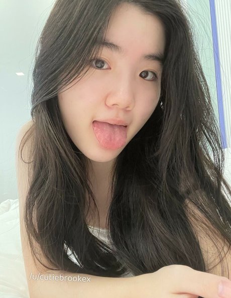 cutiebrookex modèles nus img