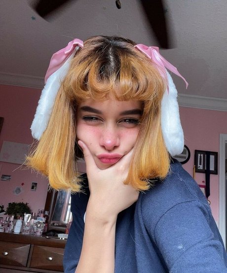 Littlebunnygirl belle étoile galerie