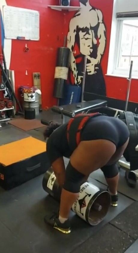 StrongWomen_ star du porno de haute qualité des photos