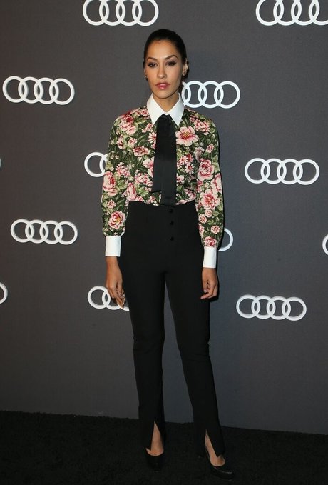 Janina Gavankar Fotoaufnahmen