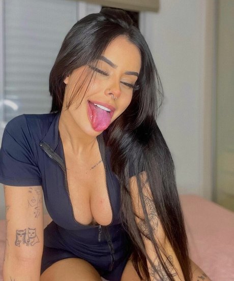 Mah Tavares actrice érotique images