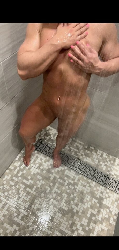 Tay Bae modèle gratuit img