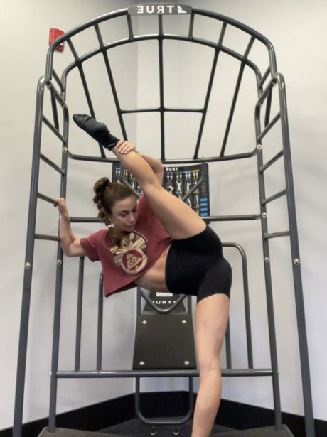 lolamoves sexe star du porno photos